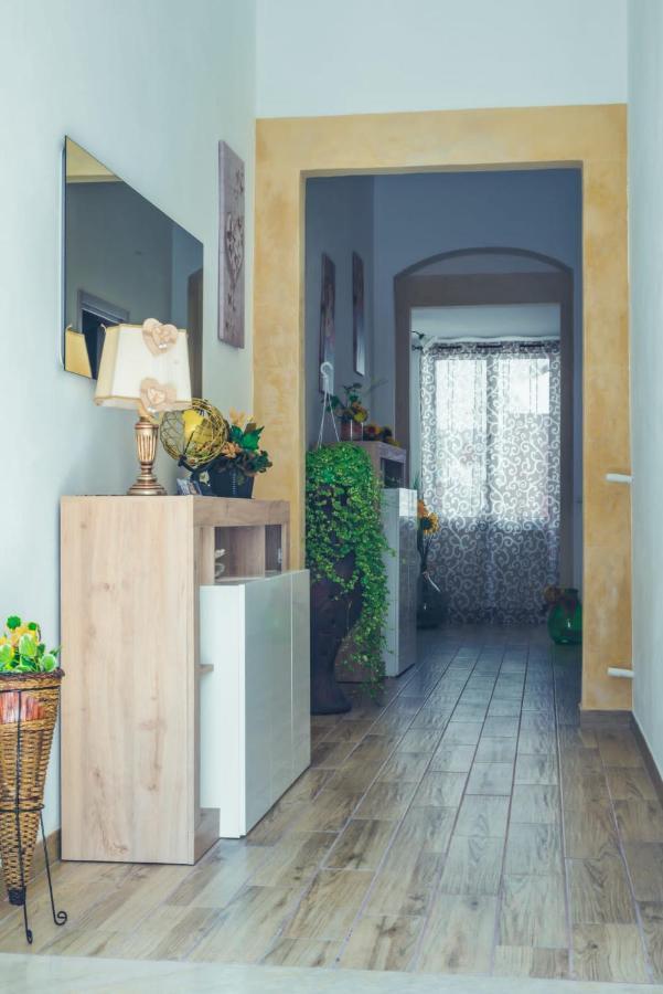 Вілла La Casa Di Tina Canicattini Bagni Екстер'єр фото